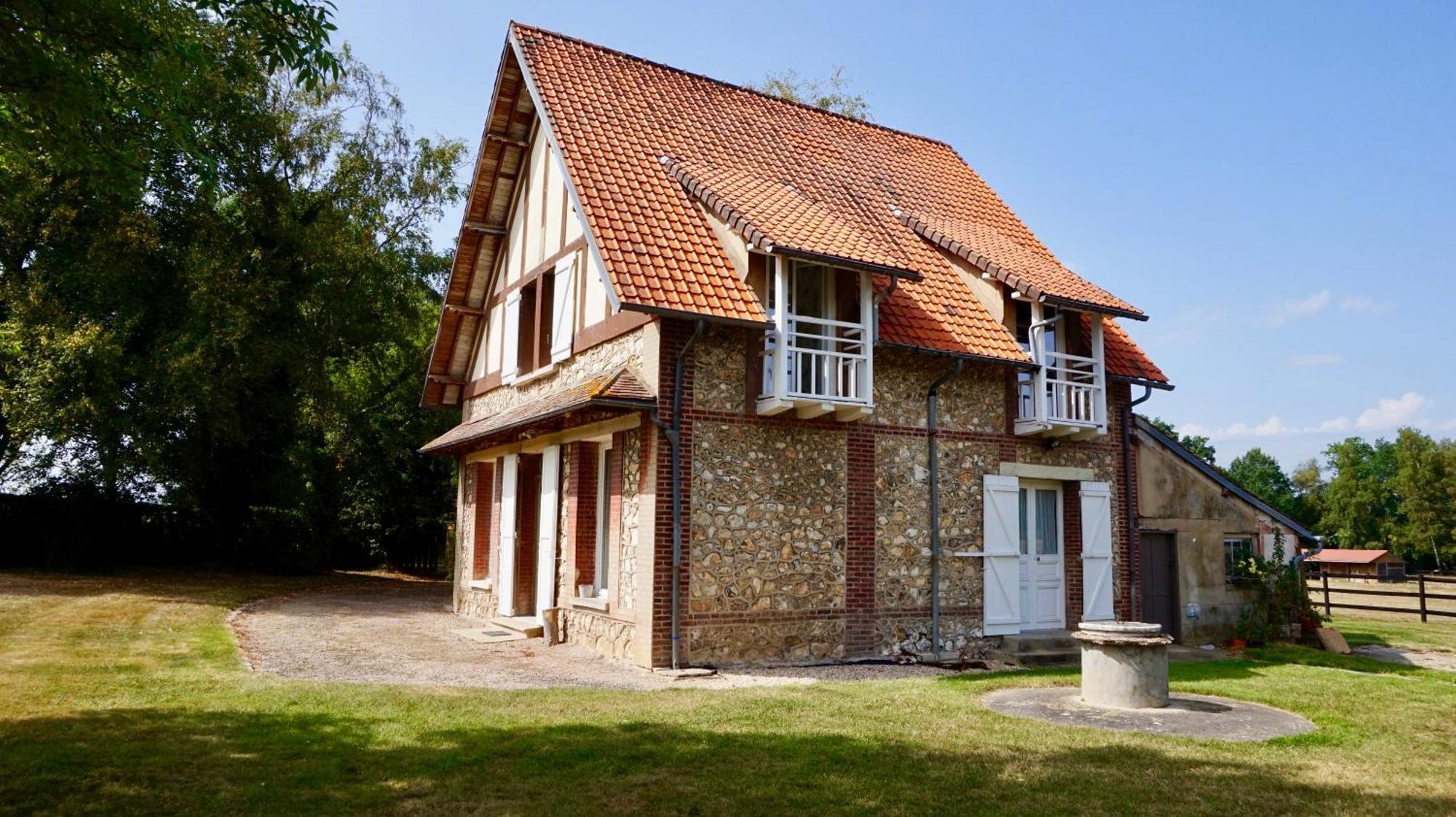 Chateau De Tilly Hotel Boissey-le-Chatel Exterior photo