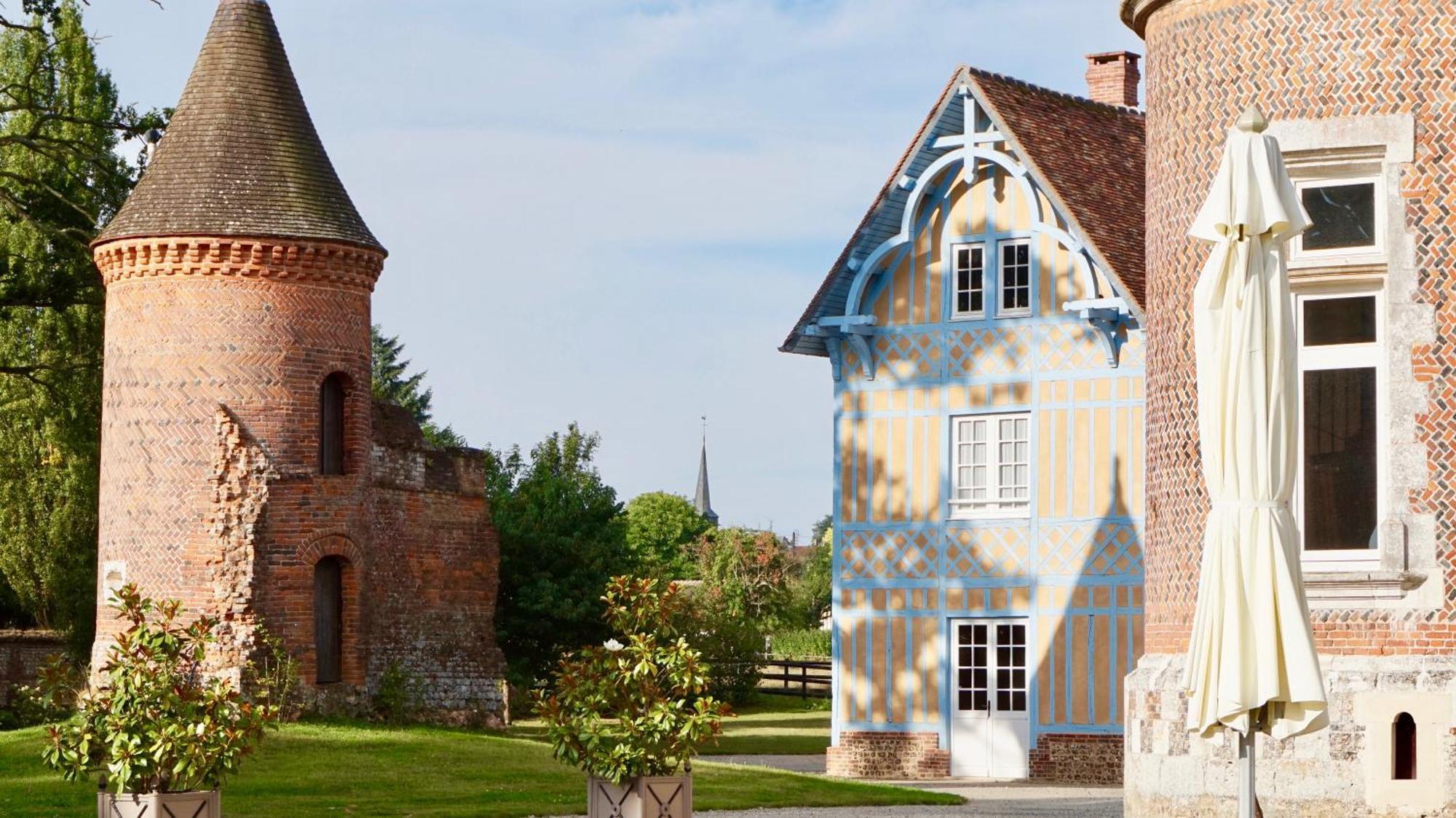 Chateau De Tilly Hotel Boissey-le-Chatel Exterior photo