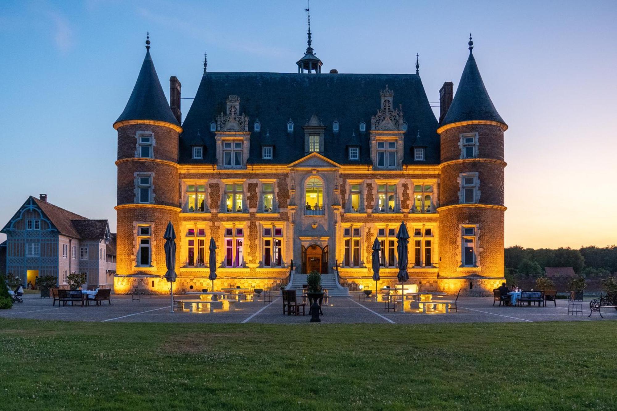 Chateau De Tilly Hotel Boissey-le-Chatel Exterior photo